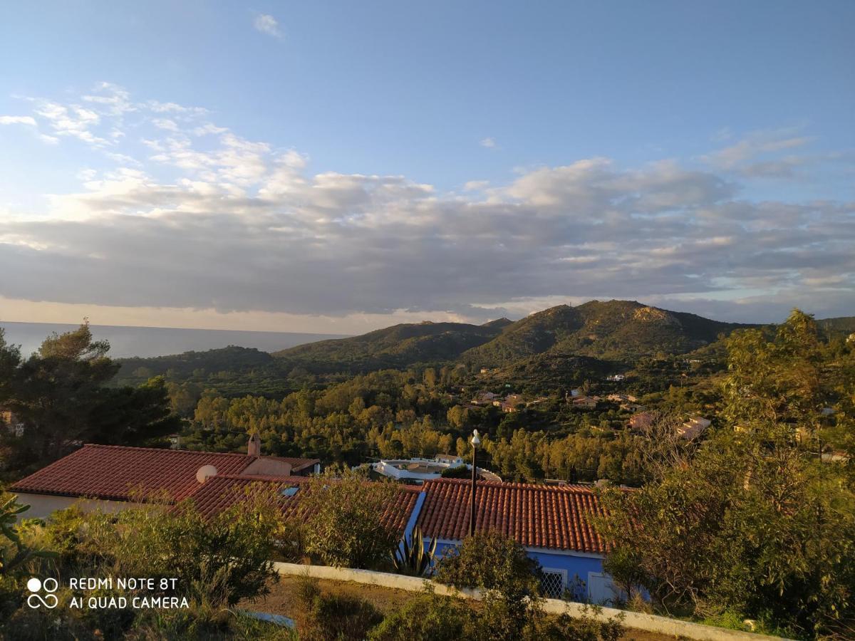 Capo Blu - Santa Margherita Di Pula Villa Exteriör bild