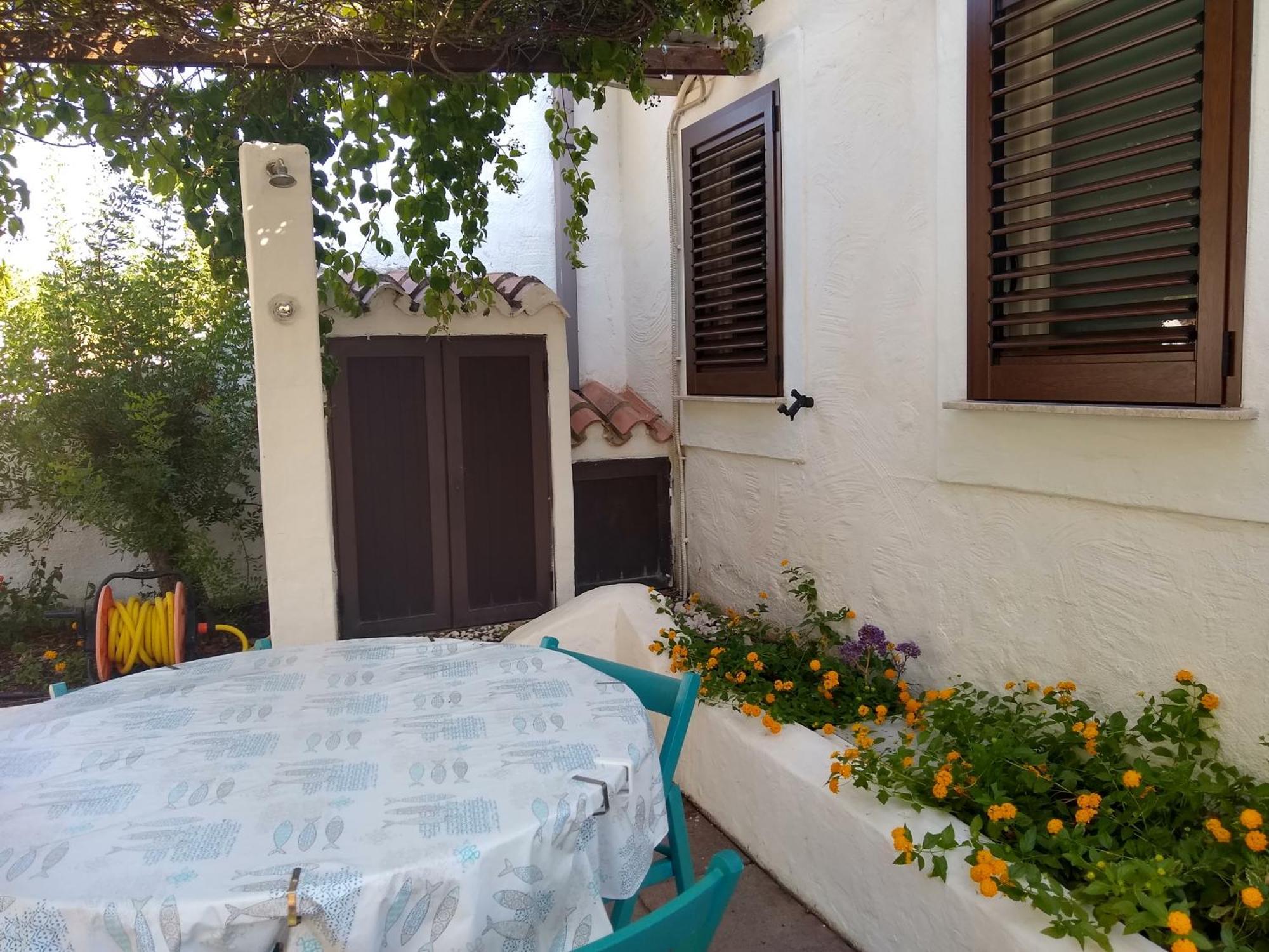 Capo Blu - Santa Margherita Di Pula Villa Exteriör bild