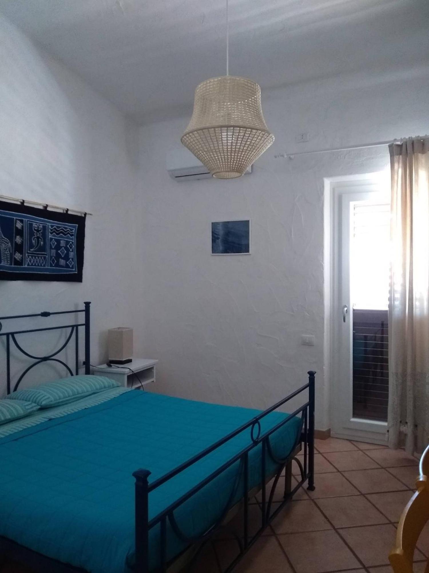 Capo Blu - Santa Margherita Di Pula Villa Exteriör bild
