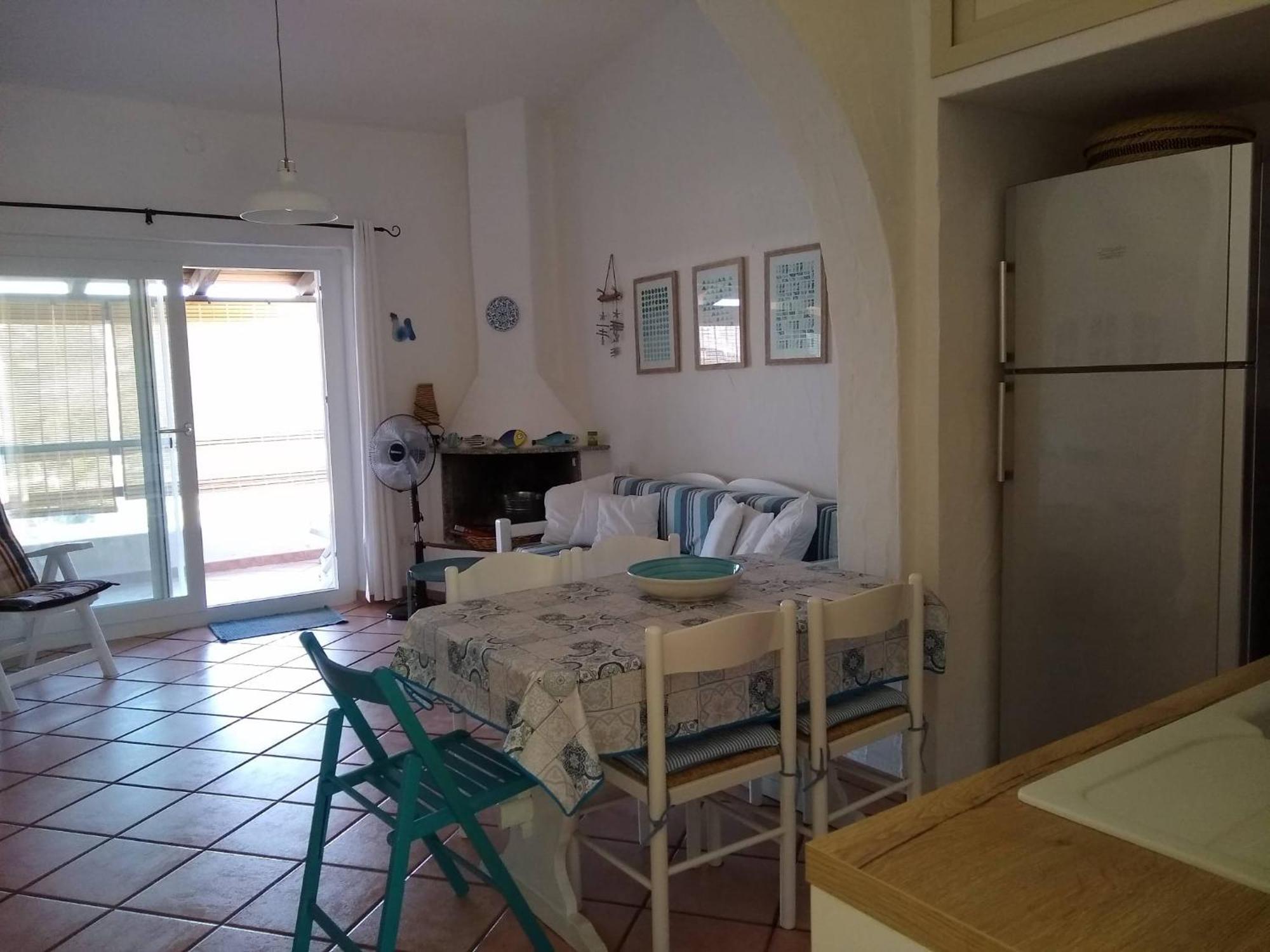 Capo Blu - Santa Margherita Di Pula Villa Exteriör bild